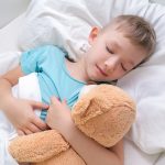 Uma boa noite de sono: 7 dicas para garantir o descanso dos mais pequenos